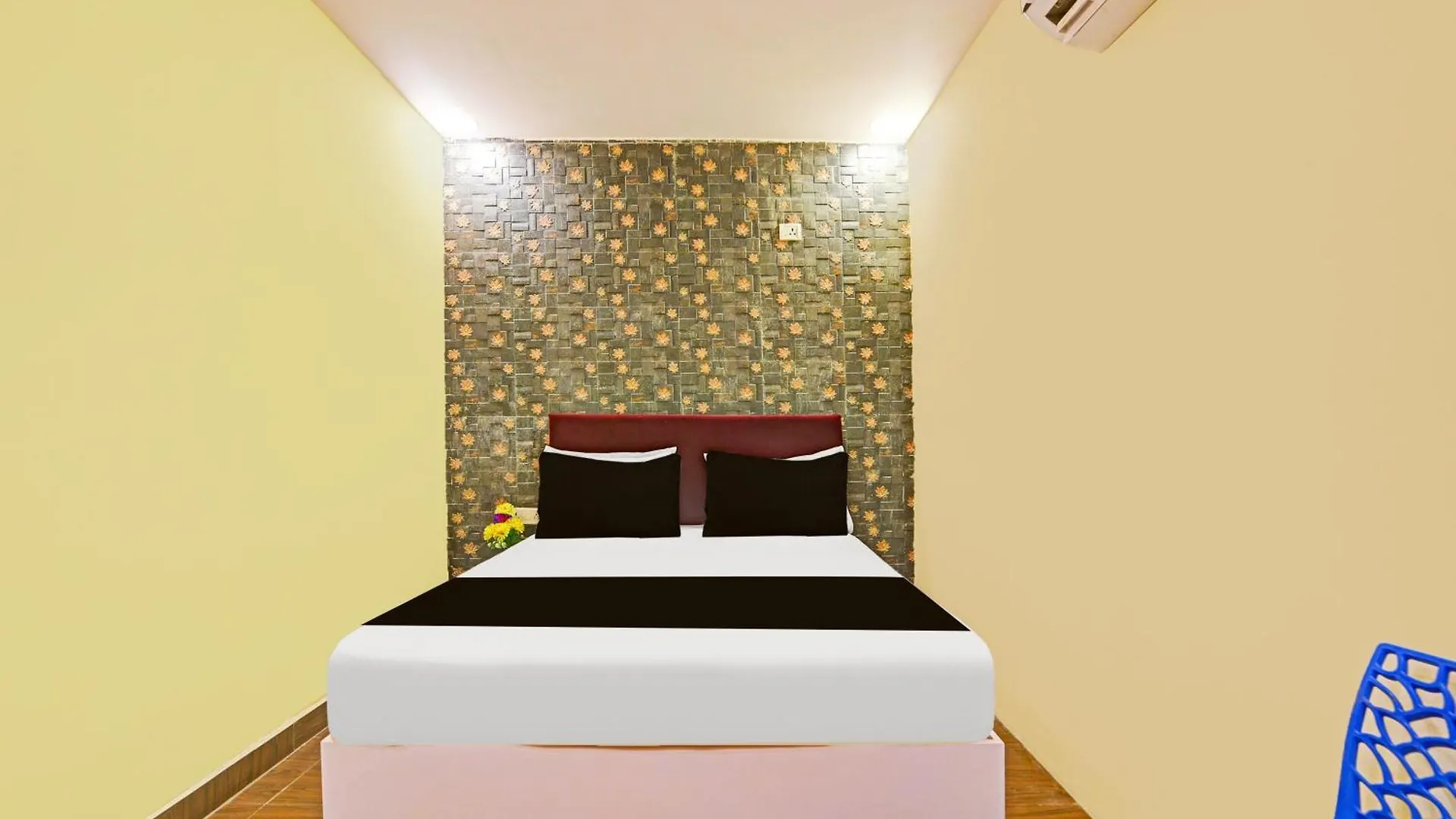 ***  Hotel O Dhaba 51 Mile Stone Gurgaon India